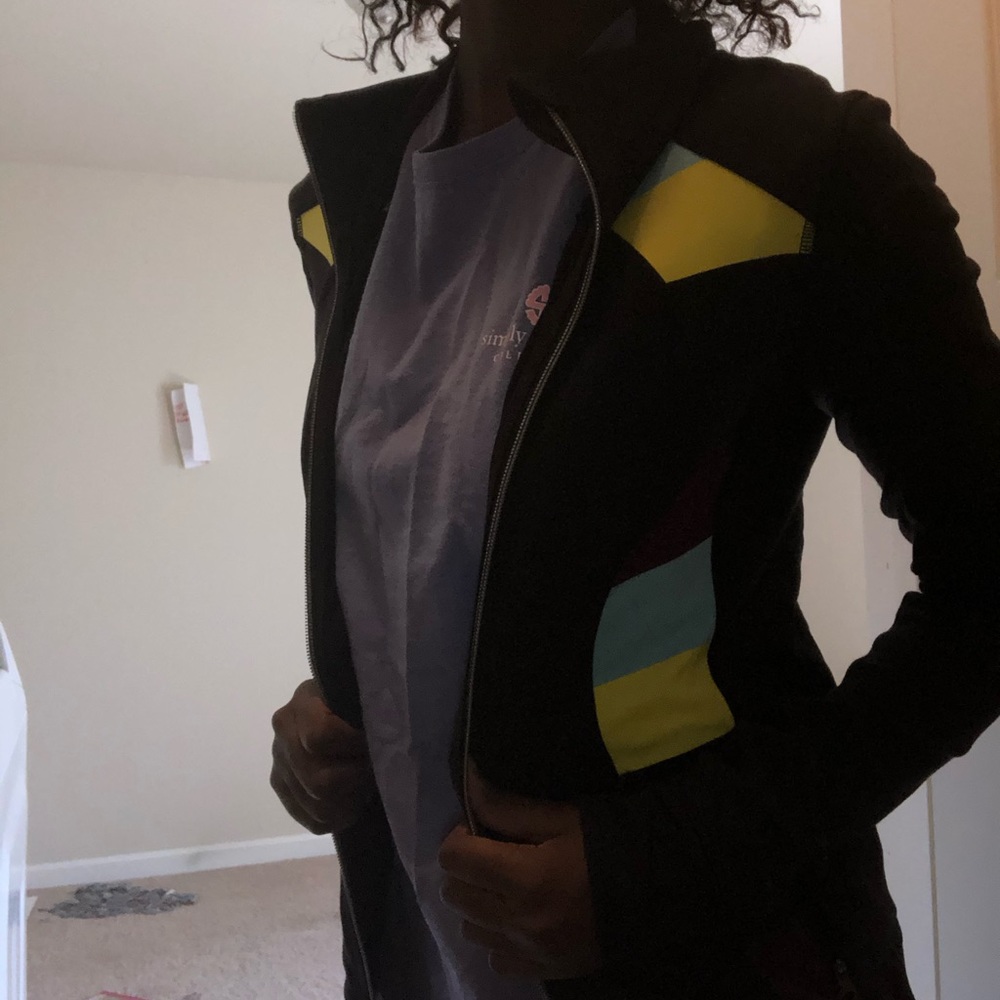 lululemon jacket - Picture 2 of 8